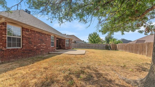 884 Palisades Avenue, Springdale, AR 72764