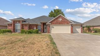 884 Palisades Avenue, Springdale, AR 72764