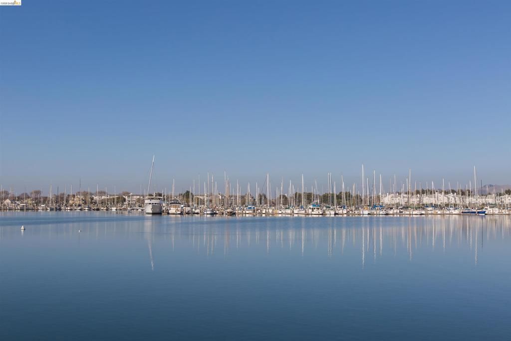 Image 59 of property listing at 12 Bayside Ct, Richmond, CA 94804