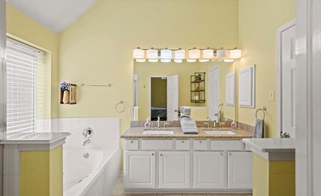 3103 Valley Court, Manvel, TX 77578