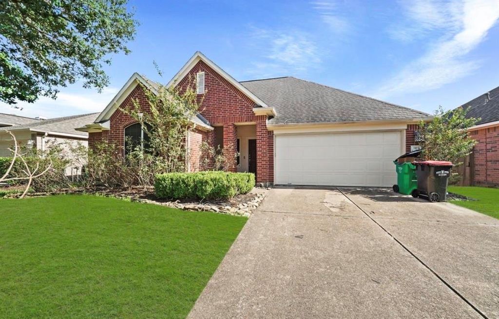 3103 Valley Court, Manvel, TX 77578