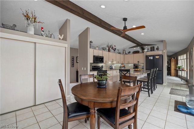 33017 Hidden Hollow Court, North Ridgeville, OH 44039