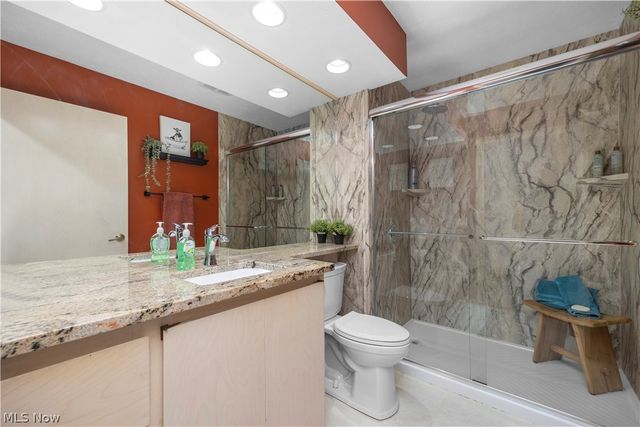 33017 Hidden Hollow Court, North Ridgeville, OH 44039