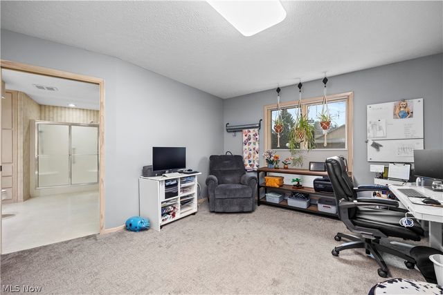 33017 Hidden Hollow Court, North Ridgeville, OH 44039