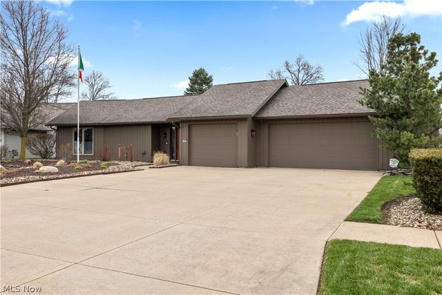 33017 Hidden Hollow Court, North Ridgeville, OH 44039