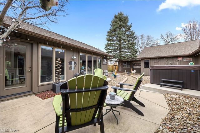 33017 Hidden Hollow Court, North Ridgeville, OH 44039