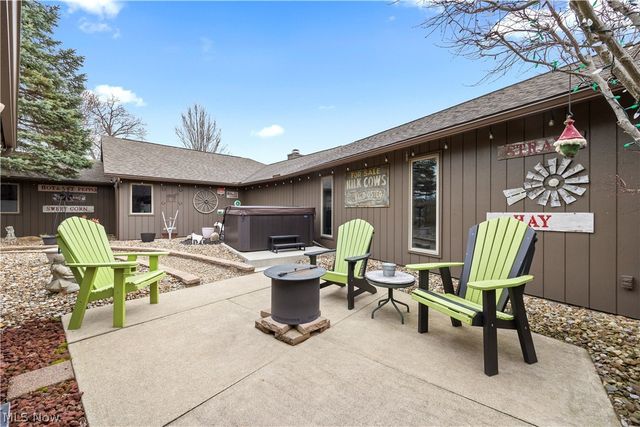 33017 Hidden Hollow Court, North Ridgeville, OH 44039