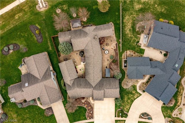 33017 Hidden Hollow Court, North Ridgeville, OH 44039