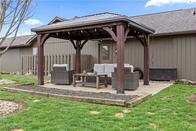 33017 Hidden Hollow Court, North Ridgeville, OH 44039