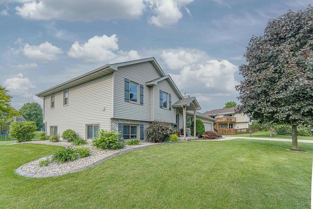 4380 Van Winkle Way, Deforest, WI 53532