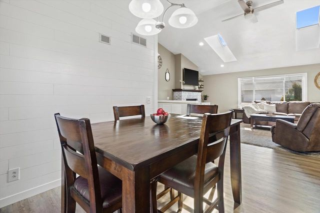 4380 Van Winkle Way, Deforest, WI 53532