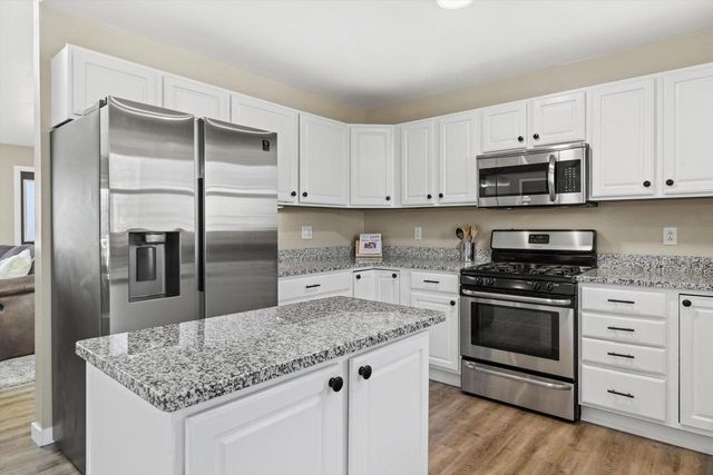4380 Van Winkle Way, Deforest, WI 53532