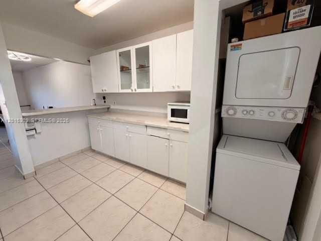 1950 W 54th St 413, Hialeah, FL 33012