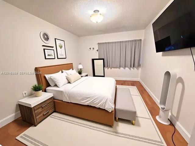 1950 W 54th St 413, Hialeah, FL 33012