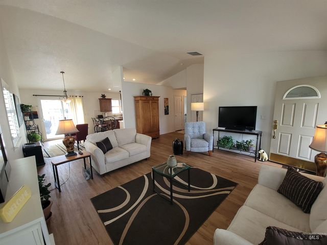 313 N Westminster, Nampa, ID 83650