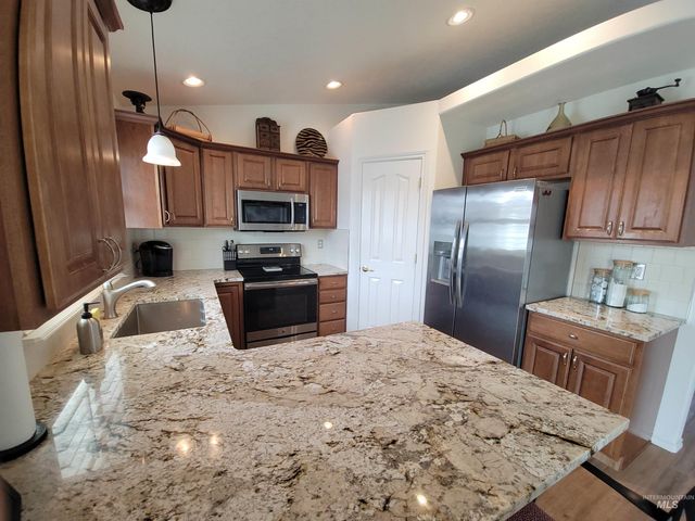 313 N Westminster, Nampa, ID 83650