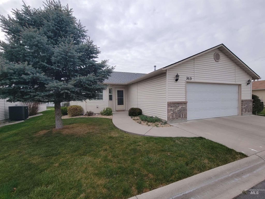 313 N Westminster, Nampa, ID 83650
