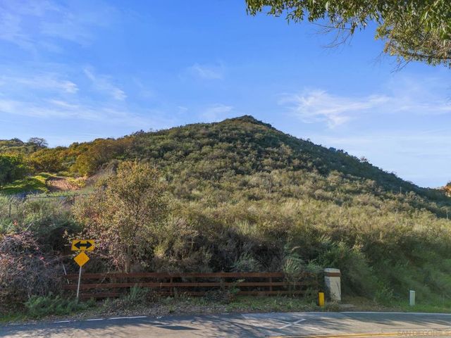 555 Calle Jardin, Temecula, CA 92590