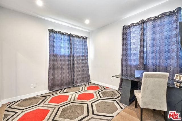 319 S Serrano Avenue, Los Angeles, CA 90020