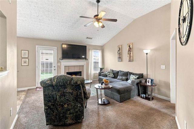 2312 Sugarleaf Trail, Hampton, GA 30228