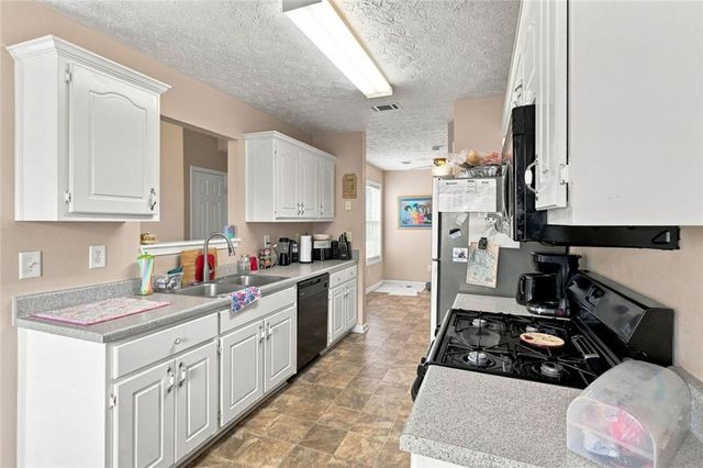 2312 Sugarleaf Trail, Hampton, GA 30228