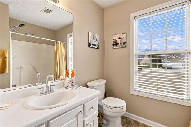 2312 Sugarleaf Trail, Hampton, GA 30228