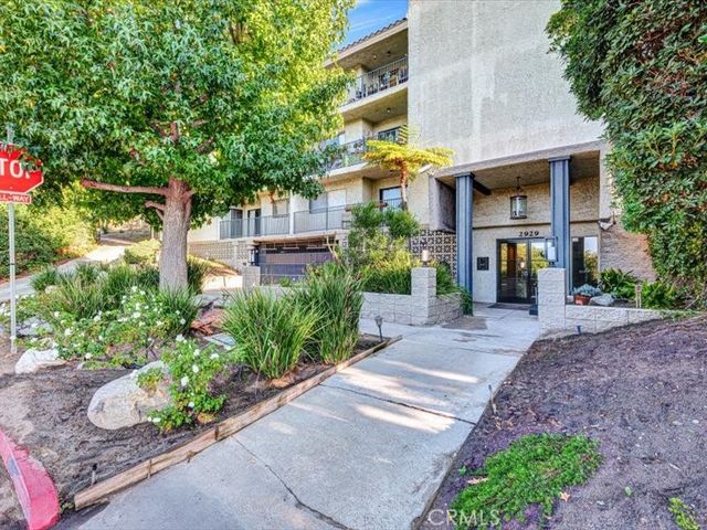 2929 Waverly, Los Feliz, CA 90039