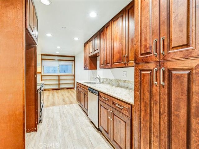 2929 Waverly, Los Feliz, CA 90039