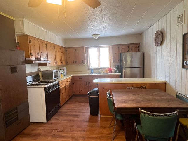 4372 Oak Beach Drive, Harrison, MI 48625