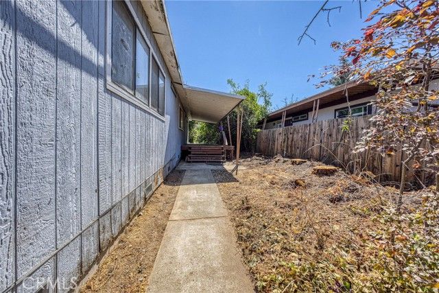 13942 Apple Lane, Clearlake Oaks, CA 95423