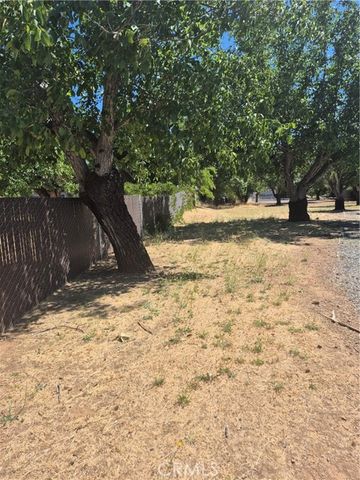 13942 Apple Lane, Clearlake Oaks, CA 95423