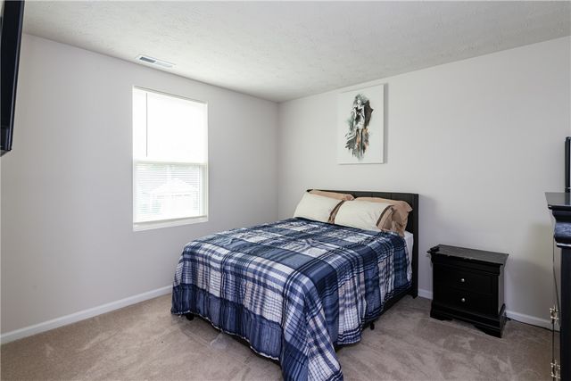 5010 Wright Way, Moraine, OH 45439