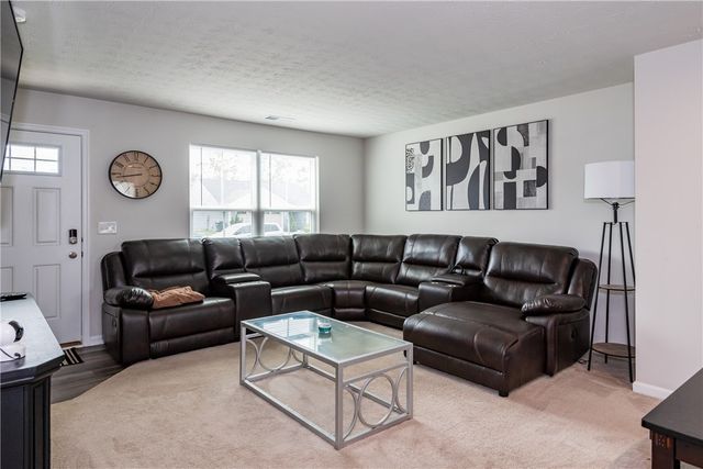 5010 Wright Way, Moraine, OH 45439