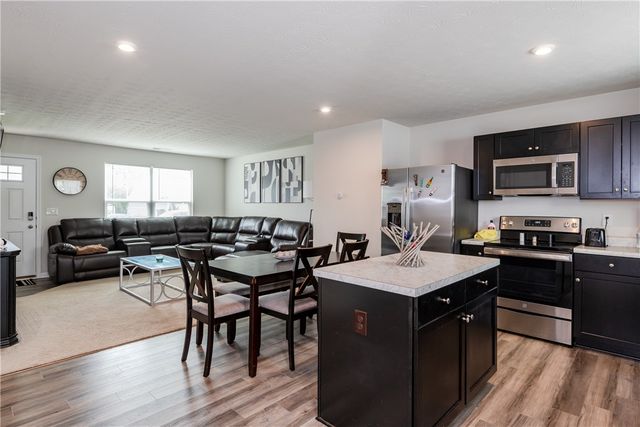 5010 Wright Way, Moraine, OH 45439