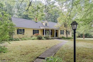175 Meadowhill Lane, Moreland Hills, OH 44022