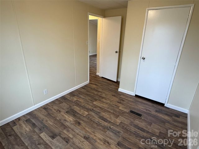 7686 Shoupes Grove Church Road, Hickory, NC 28602