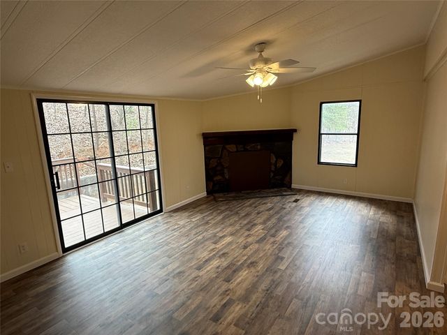 7686 Shoupes Grove Church Road, Hickory, NC 28602