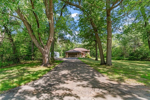 2753 225th Lane NE, East Bethel, MN 55011