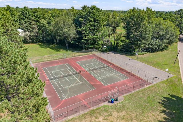 2753 225th Lane NE, East Bethel, MN 55011