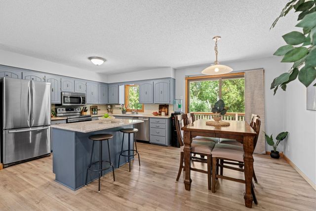2753 225th Lane NE, East Bethel, MN 55011