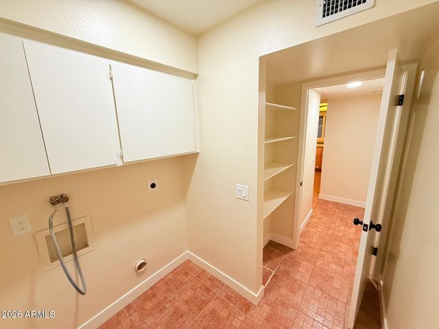 2330 E ALAMEDA Drive, Tempe, AZ 85282