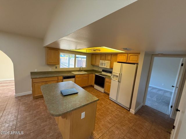 2330 E ALAMEDA Drive, Tempe, AZ 85282