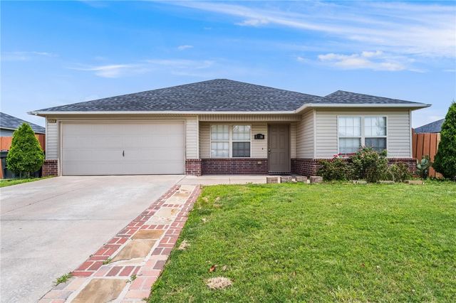3530 Reynolds Avenue, Springdale, AR 72764