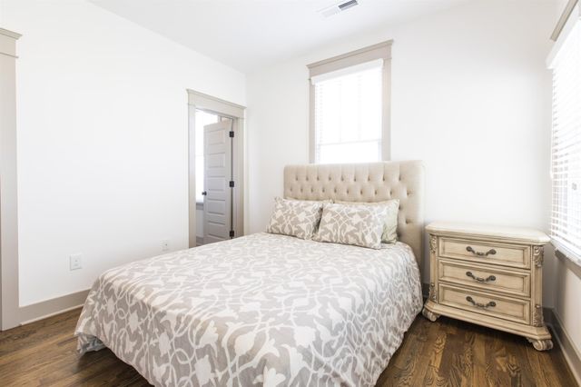 204 Burns Ave Apt 13, Nashville, TN 37203
