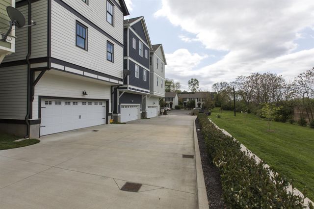 204 Burns Ave Apt 13, Nashville, TN 37203