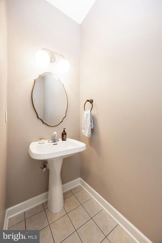 607 BOWERS DR, West Chester, PA 19382