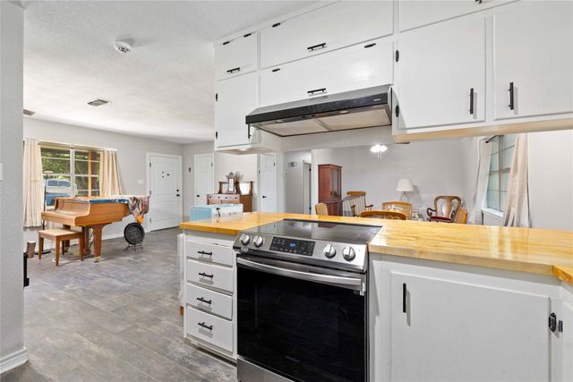 308 E 1st Street, Cross Plains, TX 76443