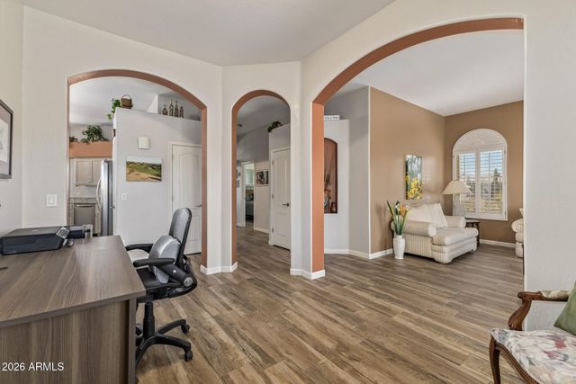 19215 N Coyote Lakes Parkway, Surprise, AZ 85378