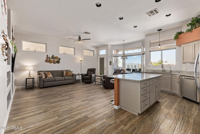 19215 N Coyote Lakes Parkway, Surprise, AZ 85378