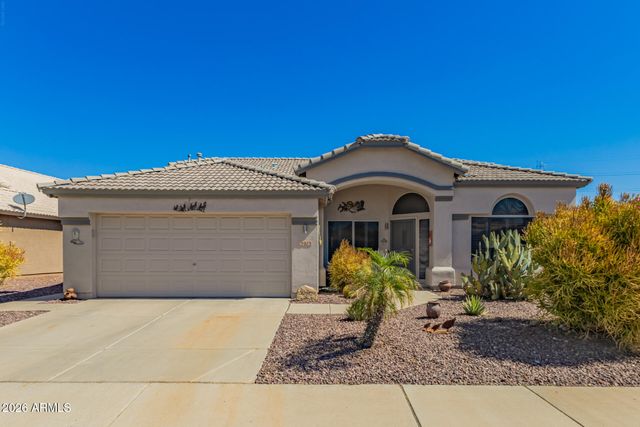 19215 N Coyote Lakes Parkway, Surprise, AZ 85378